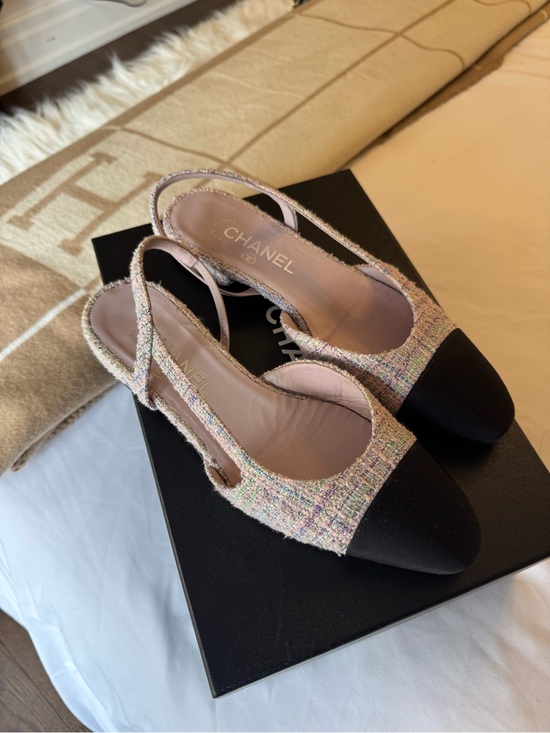 CHANEL Shoes - CHANEL Multicolor Tweed Slingback Flats with Black Cap Toe